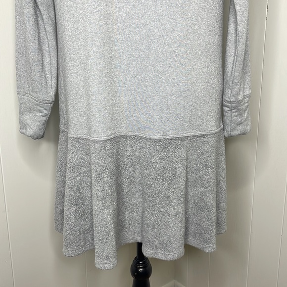 CAbi Flashdance Jersey Dress in light gray Size Small - Picture 9 of 11